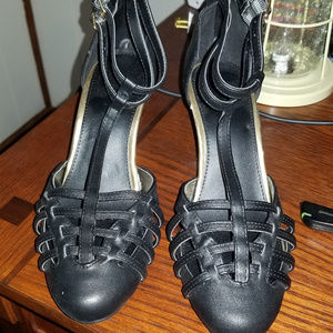 Mark by AVON Black Heels Size 7